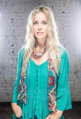 Set_2_-_Lords_of_Salem_Portraits_2012_28429.jpg