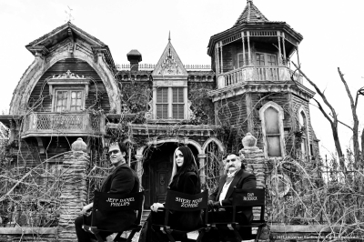 The_Munsters_-_BTS_28529.jpg