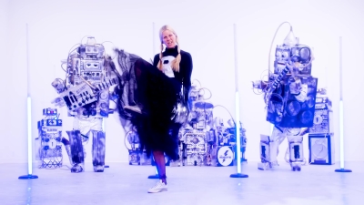 I_Love_My_Robot_-_00784.jpg
