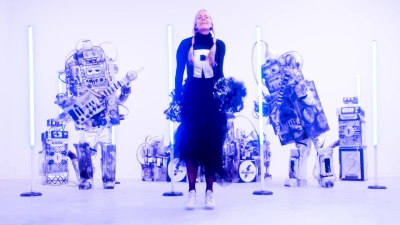 I_Love_My_Robot_-_00805.jpg