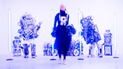 I_Love_My_Robot_-_00806.jpg