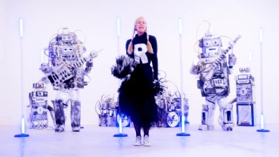 I_Love_My_Robot_-_00813.jpg