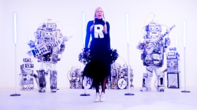 I_Love_My_Robot_-_00815.jpg