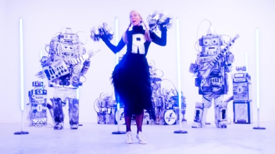 I_Love_My_Robot_-_00880.jpg