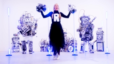 I_Love_My_Robot_-_00887.jpg