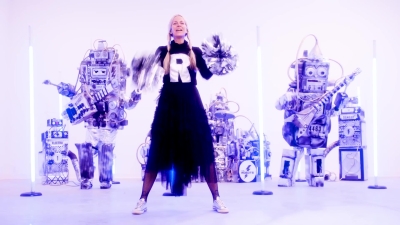 I_Love_My_Robot_-_01298.jpg