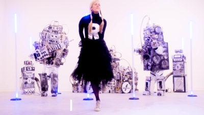 I_Love_My_Robot_-_01354.jpg