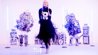 I_Love_My_Robot_-_01357.jpg