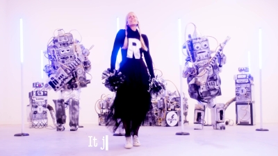 I_Love_My_Robot_-_01392.jpg