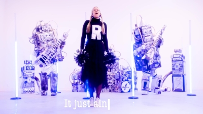 I_Love_My_Robot_-_01398.jpg