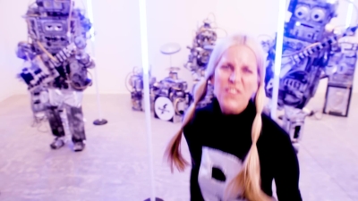 I_Love_My_Robot_-_01423.jpg
