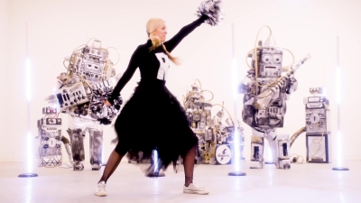 I_Love_My_Robot_-_01650.jpg