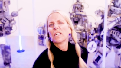 I_Love_My_Robot_-_01861.jpg
