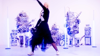 I_Love_My_Robot_-_02100.jpg